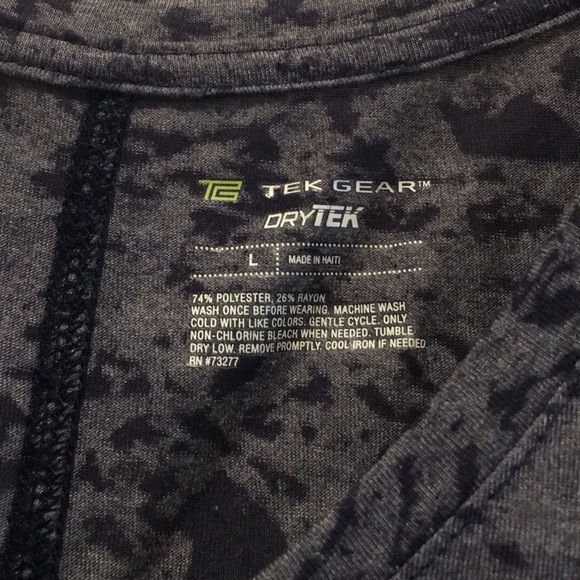 Workout Top - Picture 3 of 11